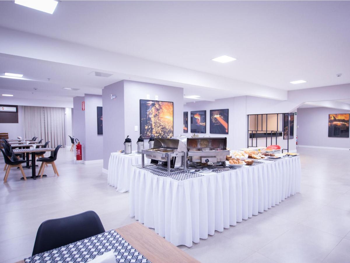 וולטה רדונדה Vila Business Hotel מראה חיצוני תמונה
