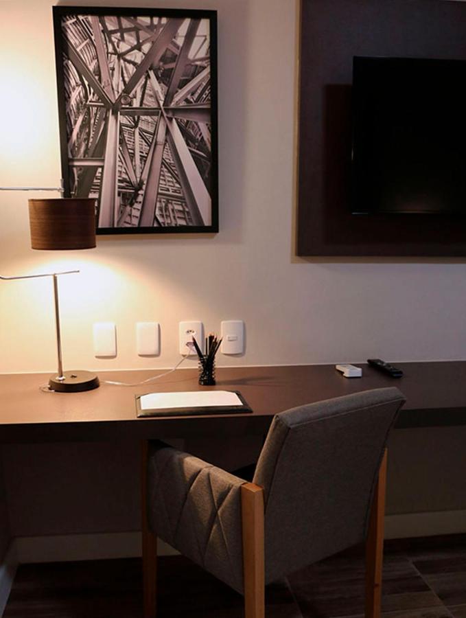 וולטה רדונדה Vila Business Hotel מראה חיצוני תמונה
