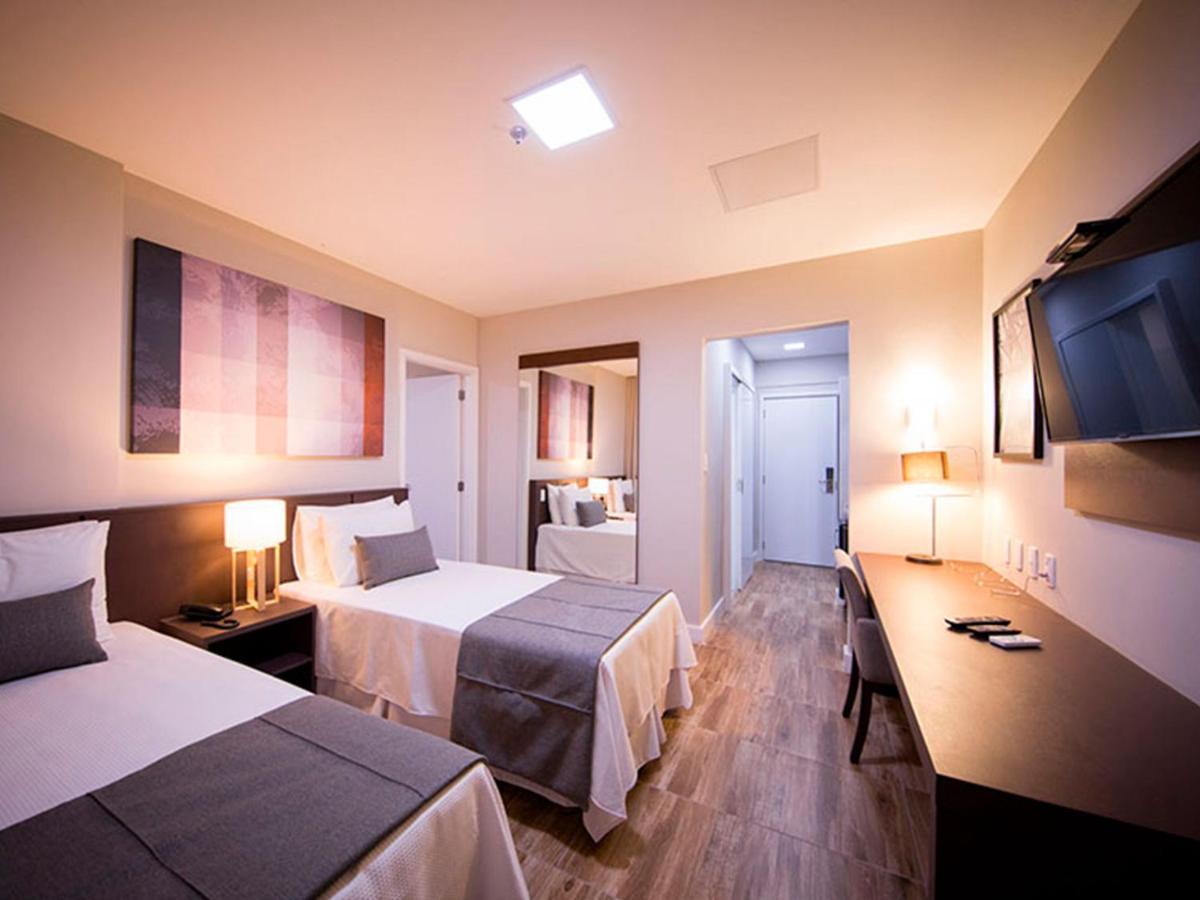 וולטה רדונדה Vila Business Hotel מראה חיצוני תמונה