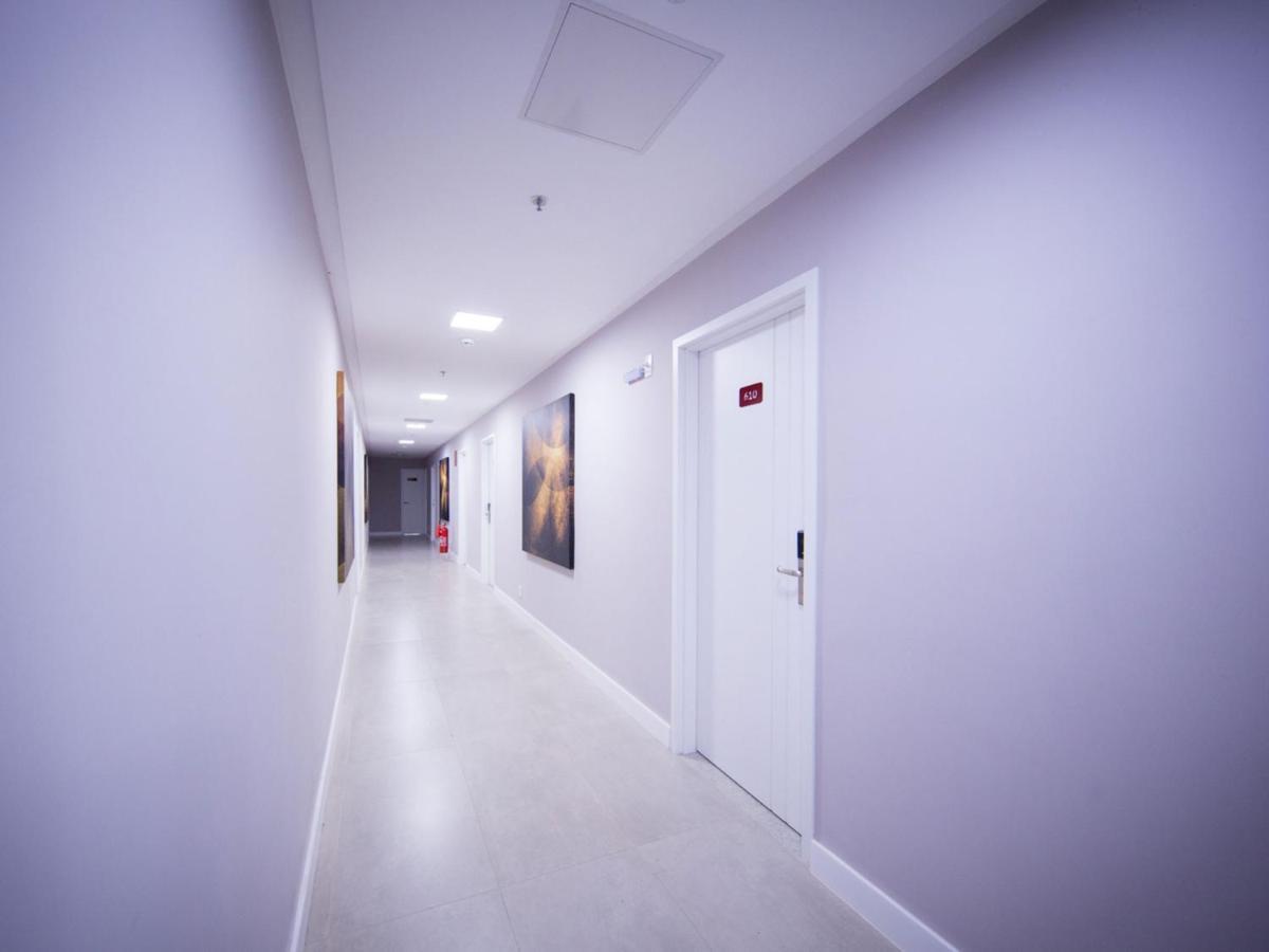 וולטה רדונדה Vila Business Hotel מראה חיצוני תמונה